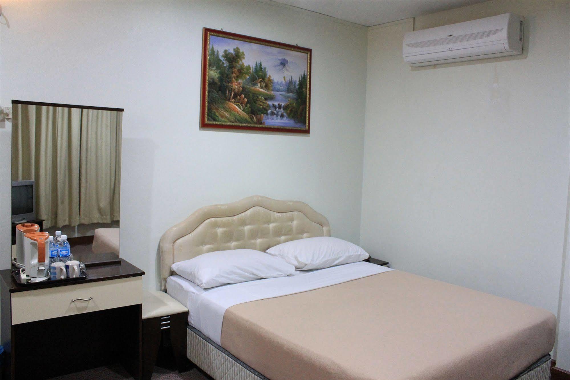 Hotel Qm Inn Malacca Luaran gambar